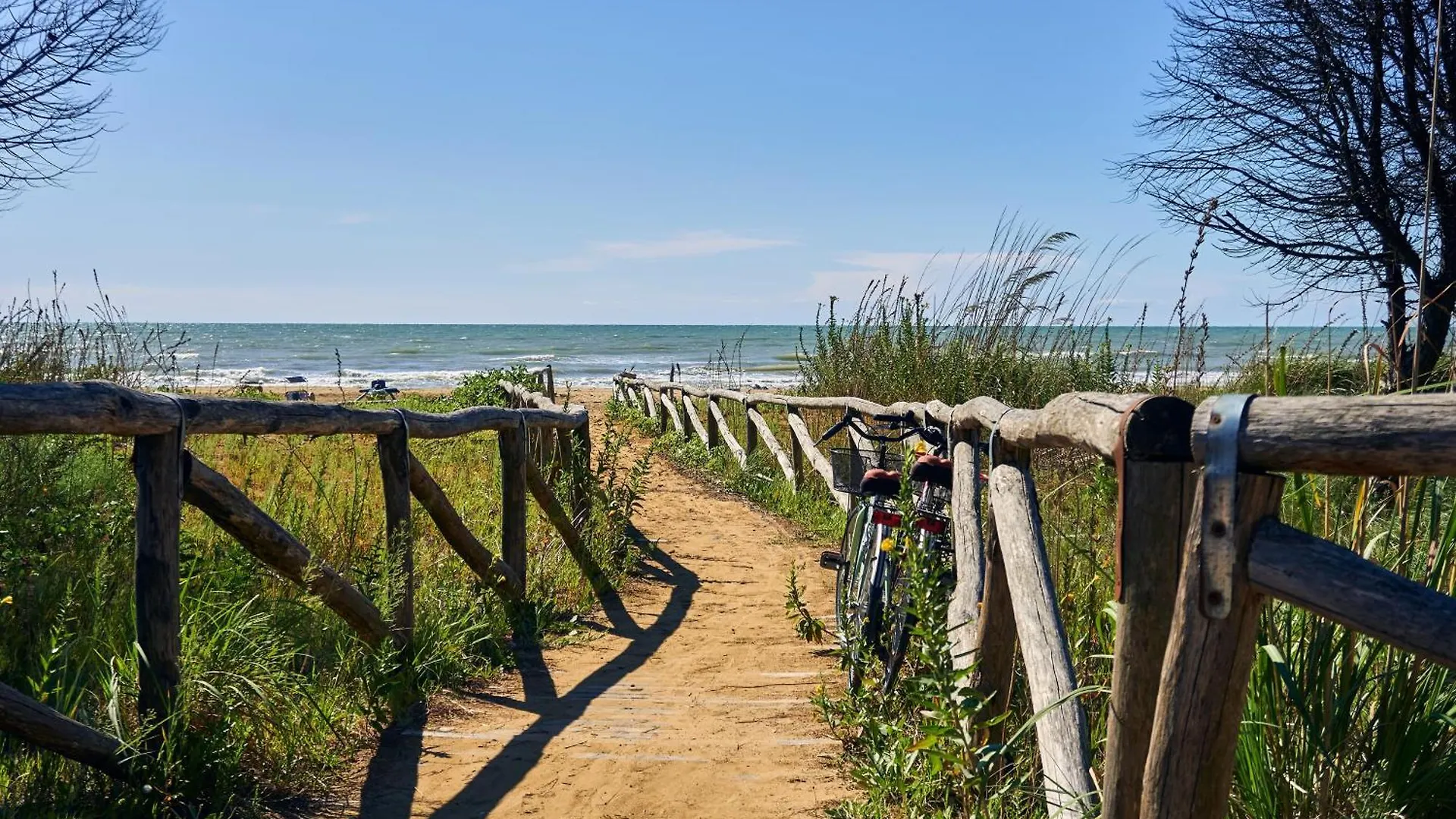 Apartment Villa Located A Few Meters From The Center And The Sea - Beach Place Included Bibione Italy