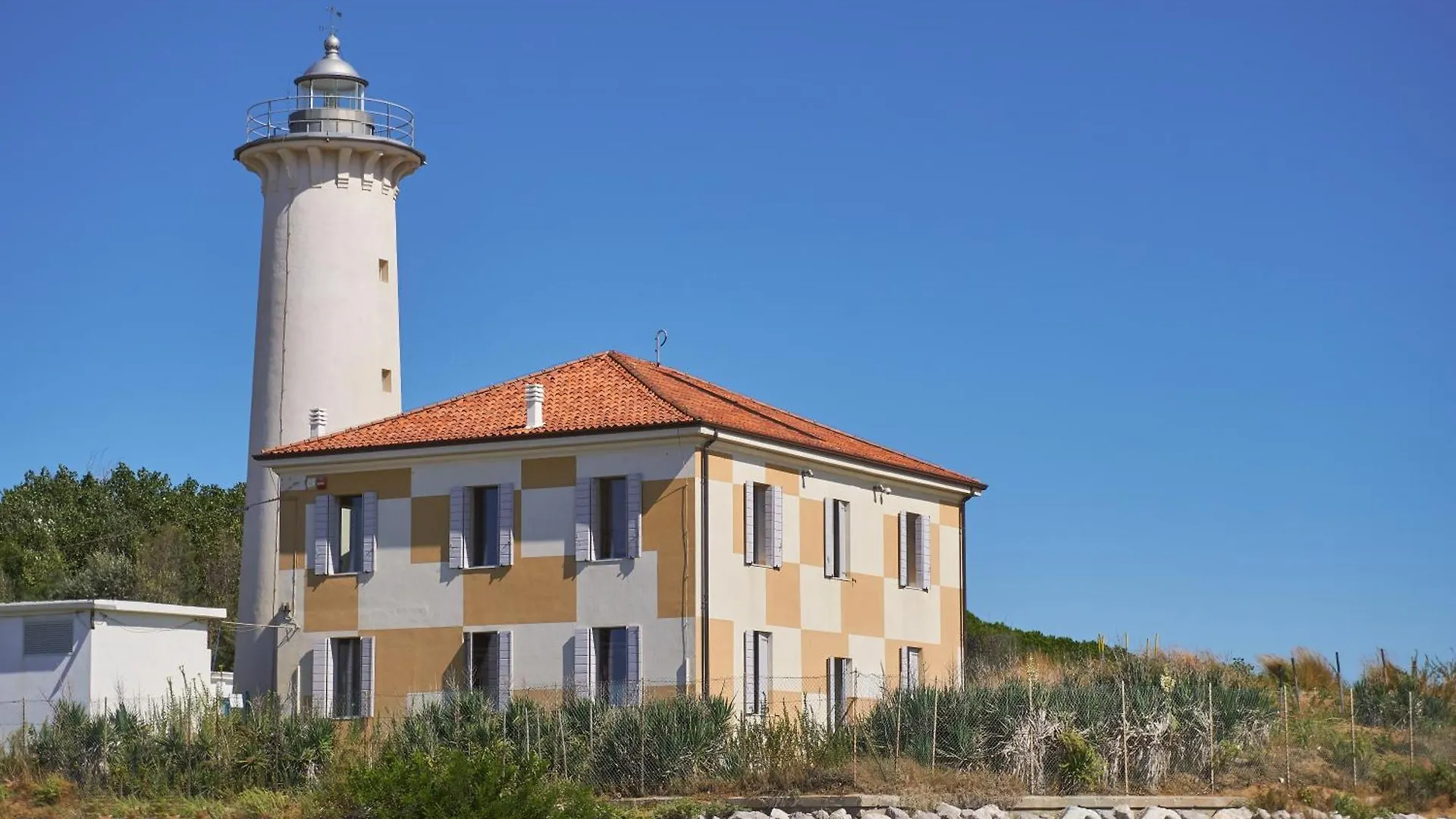 Apartment Villa Located A Few Meters From The Center And The Sea - Beach Place Included Bibione